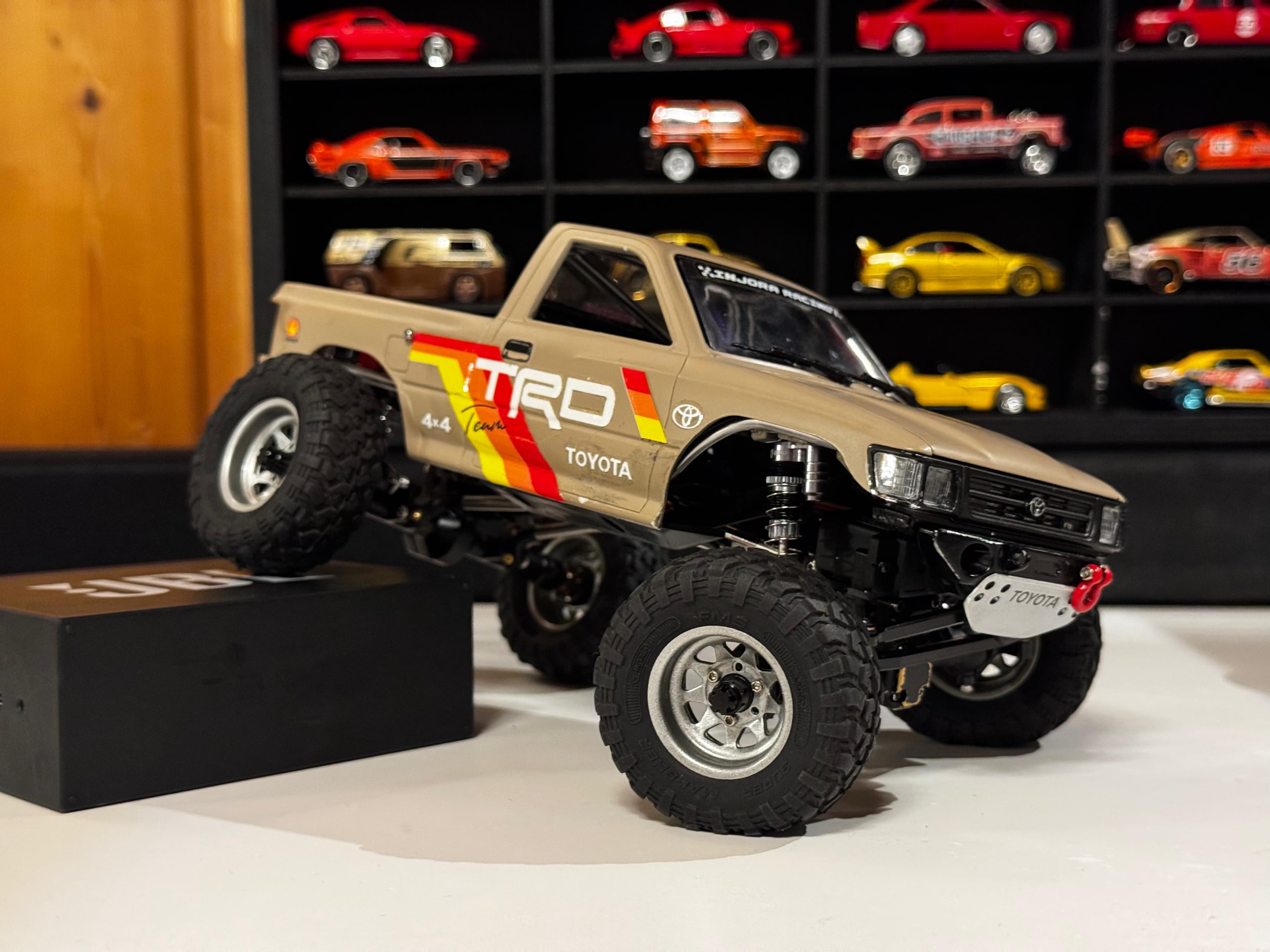 SCX24 Toyota pickup on a Meus MB24 chassis